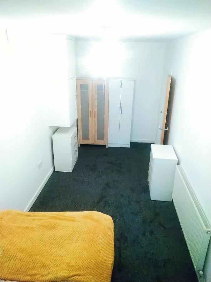 Double Room Close To Bradford University And City Centre Екстериор снимка